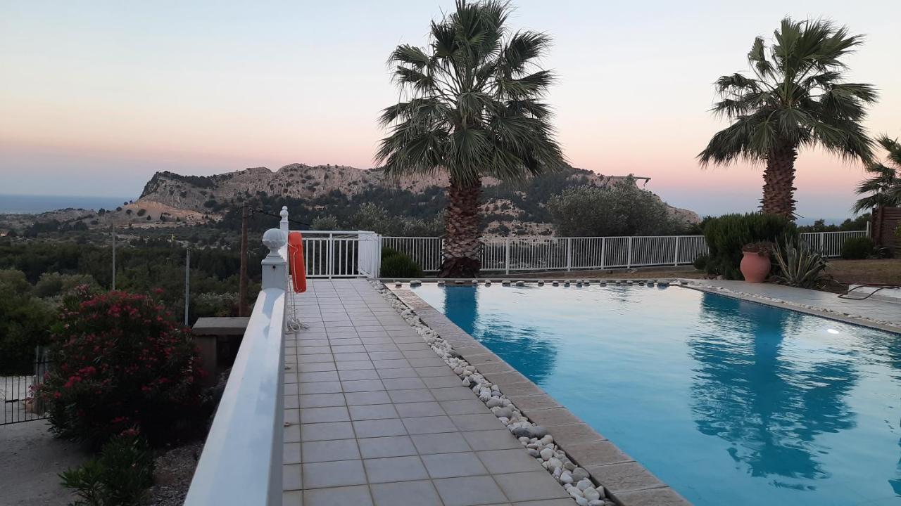 Villa Selene Αρχάγγελος Εξωτερικό φωτογραφία